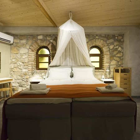 Small Luxury Hotel 1800 Parga Luaran gambar