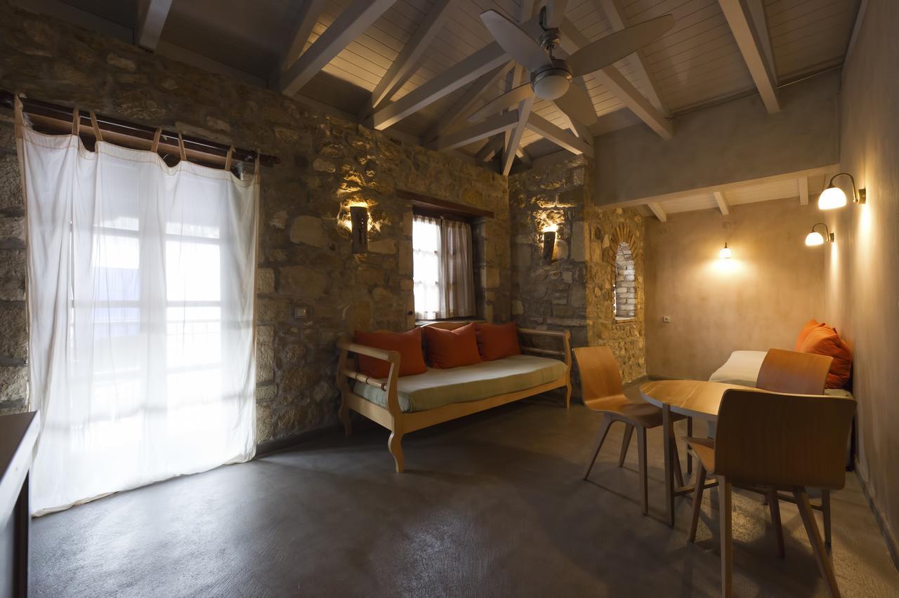 Small Luxury Hotel 1800 Parga Luaran gambar