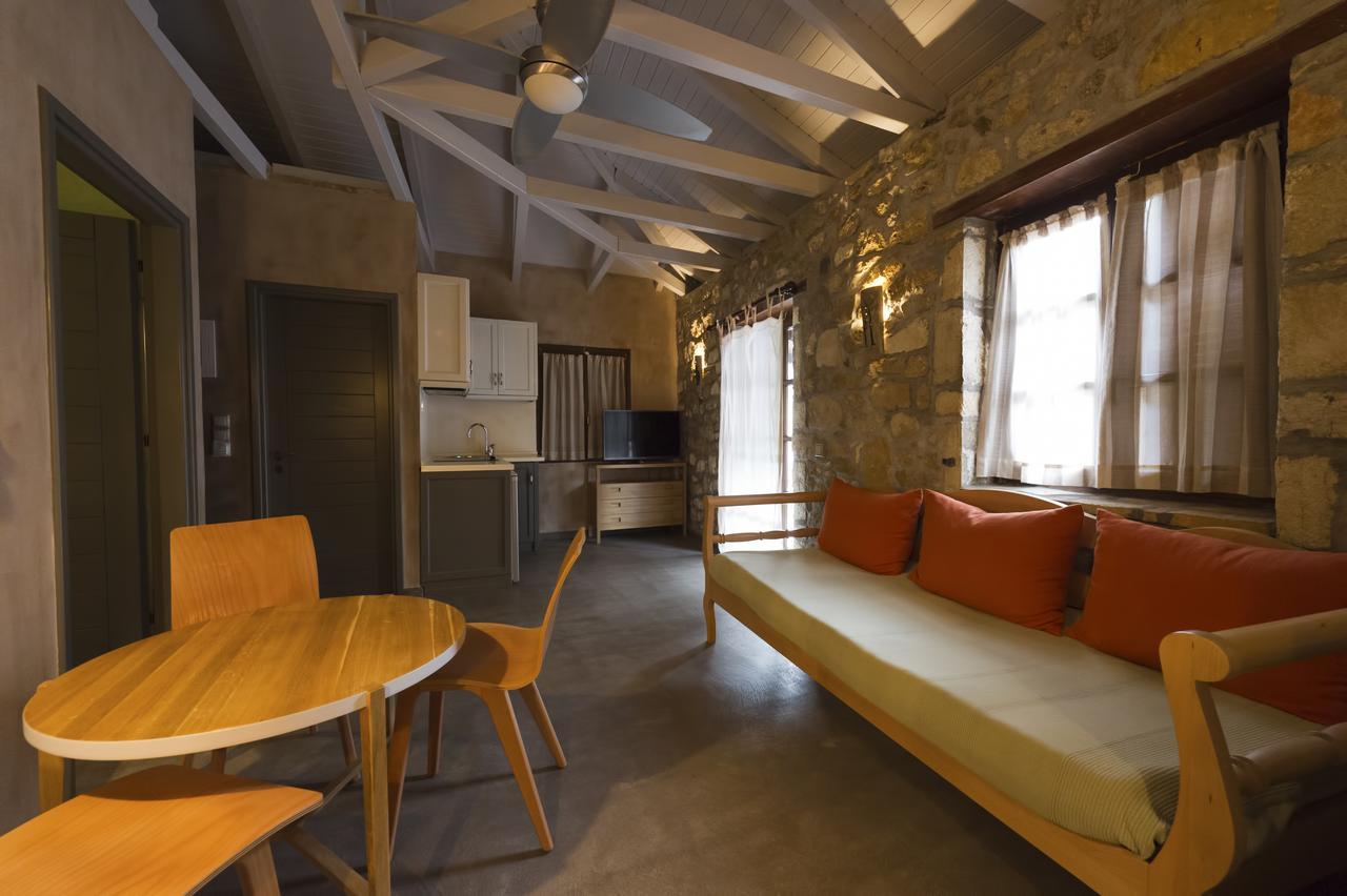 Small Luxury Hotel 1800 Parga Luaran gambar